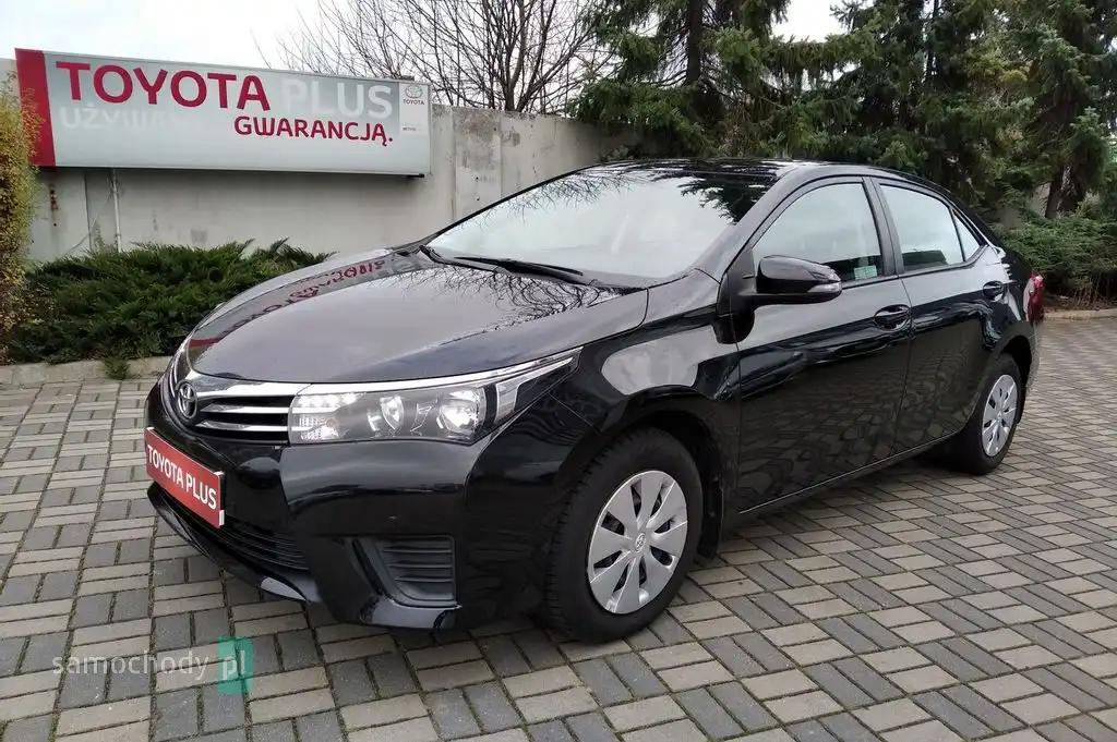 Toyota Corolla Sedan 2015
