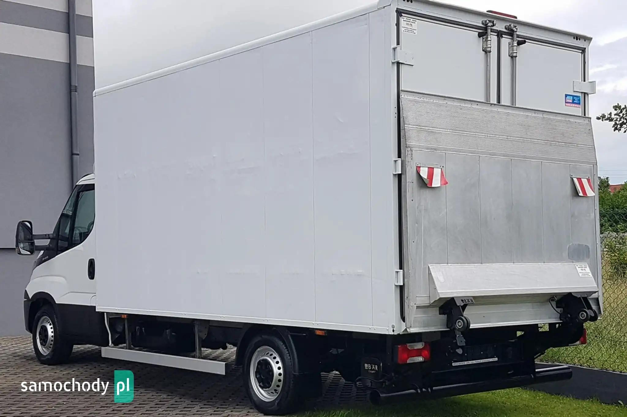 IVECO Daily Kontener 2016