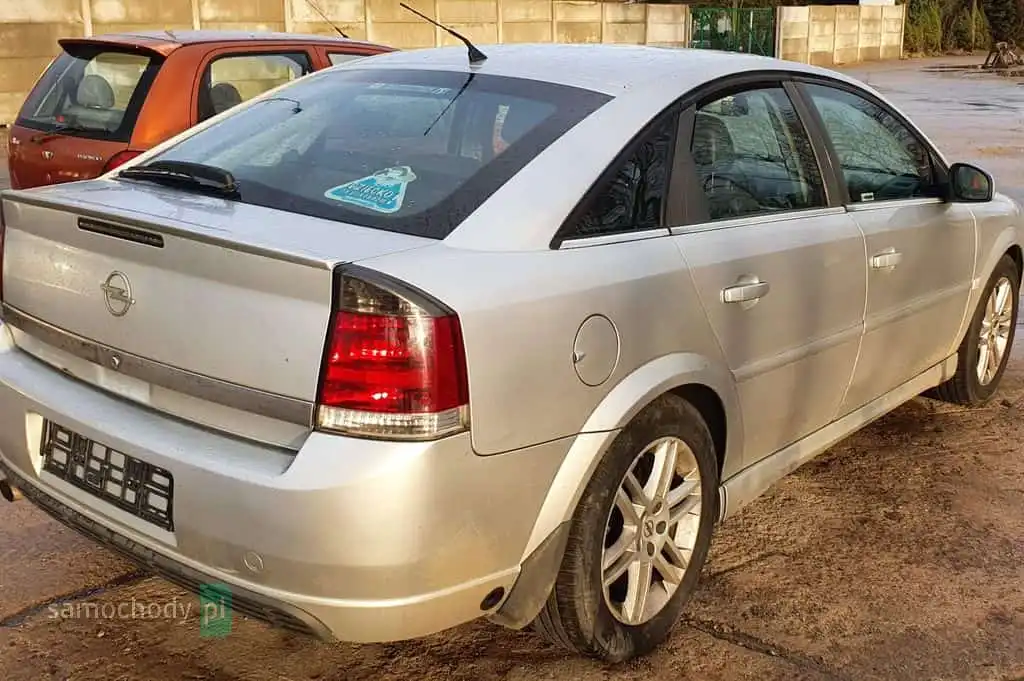 Opel Vectra Hatchback 2003