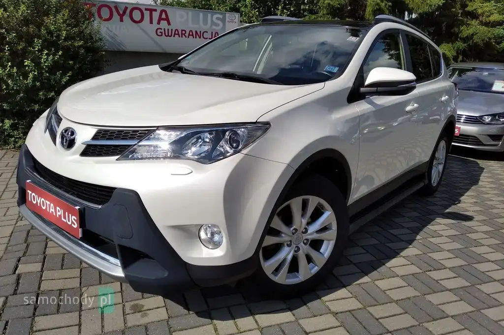 Toyota RAV4 SUV 2012