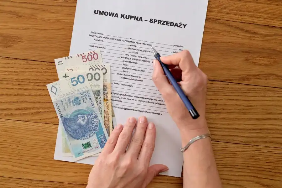 Umowa kupna sprzedaży samochodu - wzór PDF